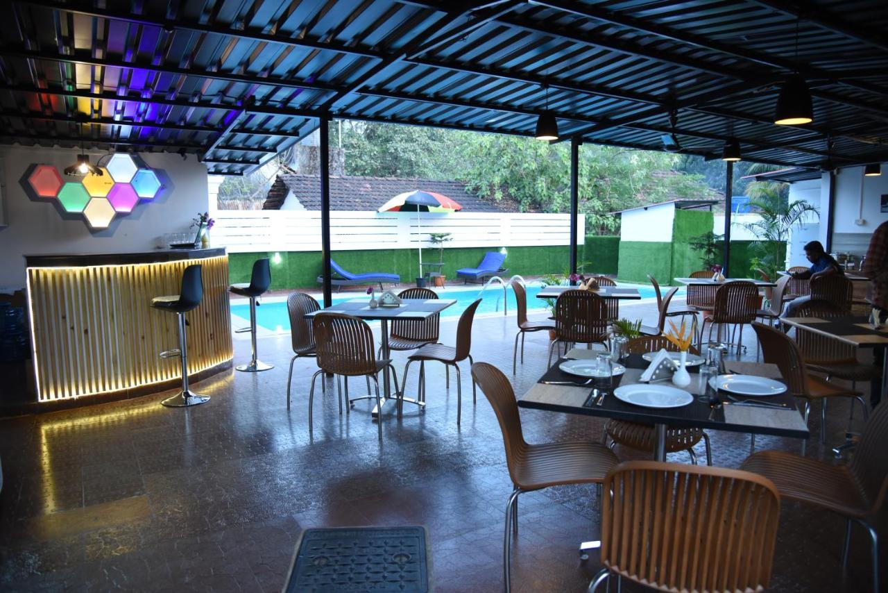 Clarissa Resort Goa Saligao Eksteriør billede