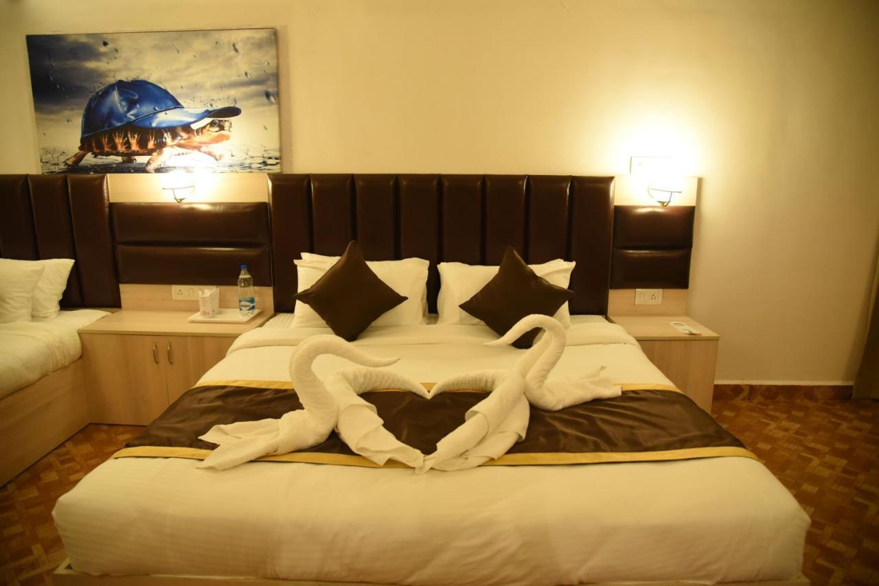 Clarissa Resort Goa Saligao Eksteriør billede